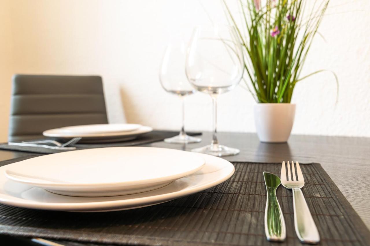 Blue Chili 18 Zentrales City-Apartment Am Hasselbachplatz, 4 Personen マクデブルク エクステリア 写真