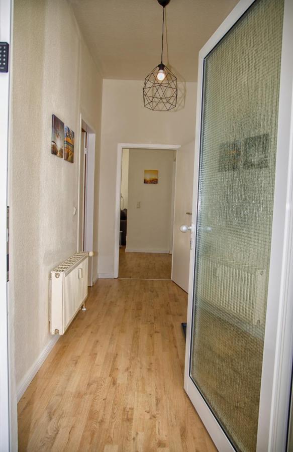 Blue Chili 18 Zentrales City-Apartment Am Hasselbachplatz, 4 Personen マクデブルク エクステリア 写真